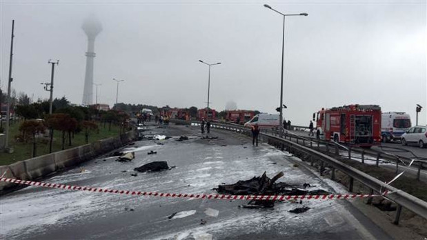 İstanbulda helikopterin neden düştüğü açıklandı... Ölü sayısı yükseldi...
