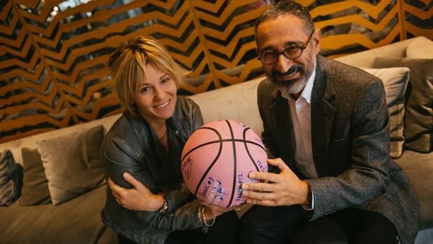 Anadolu Sağlık Merkezi doktorlarından Profesör Metin Çakmakçı: Her gün 85 kadın meme kanseri oluyor