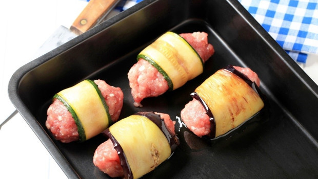 Kabak ve Patlıcan Rulolu Köfteler