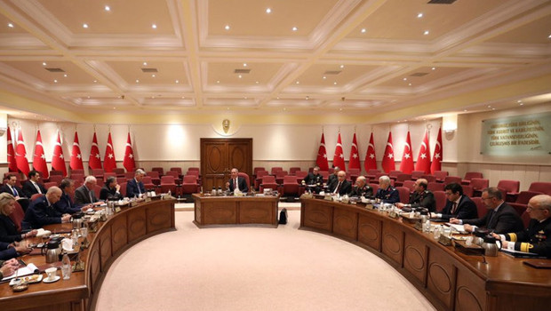 Son dakika: Milli Savunma Bakanı Akar'dan kritik açıklamalar