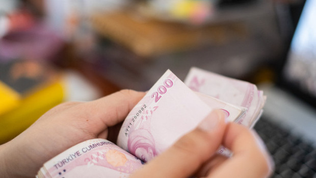 BAYRAM İKRAMİYESİ NE KADAR Emekli bayram ikramiyesi ne zaman yatacak Bakan Bilgin bayram ikramiye tutarını ve ödeme tarihini açıkladı