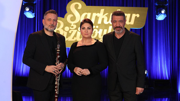 Şarkılar Bizi Söylerde bu hafta kimler var Şarkılar Bizi Söyler konukları 29 Nisan 2023 konukları belli oldu