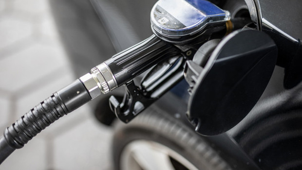 Brent petrol varil fiyatı çakıldı Benzine, motorine (mazota) zam ya da indirim gelecek mi İşte güncel akaryakıt fiyatları 28 Kasım 2023 Brent petrol varil fiyatı çakıldı Benzine, motorine (mazota) zam ya da indirim gelecek mi İşte güncel akaryakıt fiyatları 28 Kasım 2023
