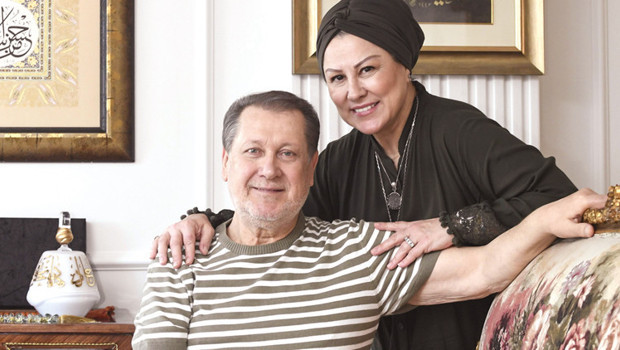 Bayramda 'Kelebek' okunur... 7 kedili villasının kapılarını açtı