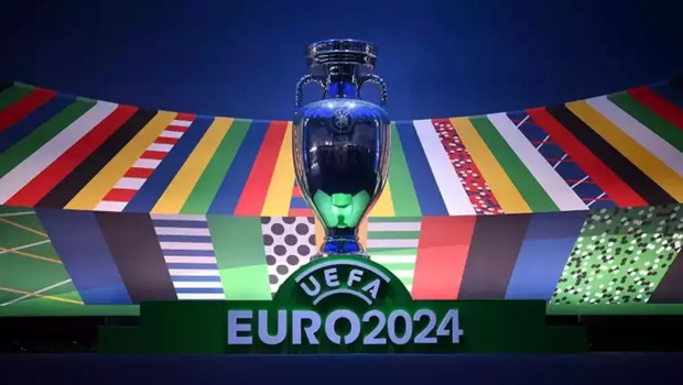 EURO 2024 ÇEYREK FİNAL MAÇ PROGRAMI 6 TEMMUZ 2024: Bu akşam hangi maçlar var, kimin maçı var Hollanda Türkiye çeyrek final maçı bu akşam mı, saat kaçta