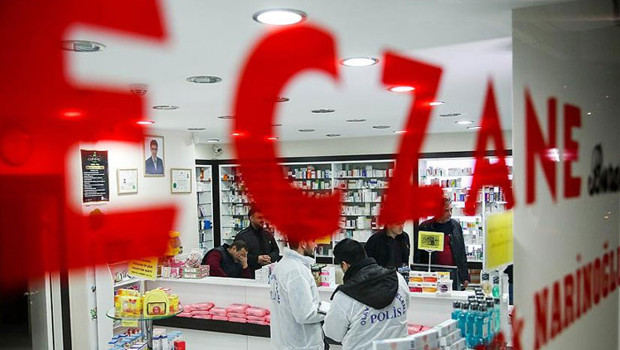 3 Nisan Perşembe (Bugün) eczaneler açık mı, kapalı mı olacak 9 günlük tatilde eczaneler çalışıyor mu 3-4 Nisan eczane çalışma saatleri...