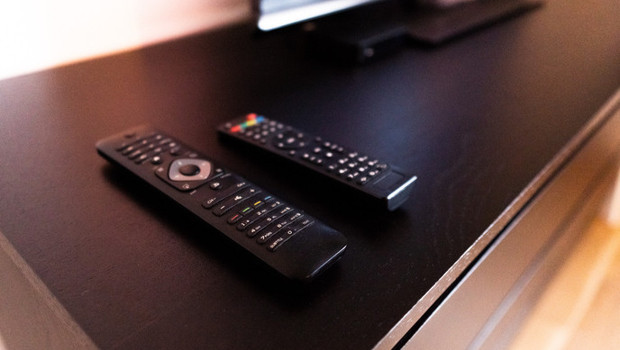 TV YAYIN AKIŞI 19 NİSAN 2025 || Bu akşam televizyonda neler var Kanal D, Show TV, TRT1, ATV, Star TV, TV8, Now TV yayın akışı ve tv rehberi