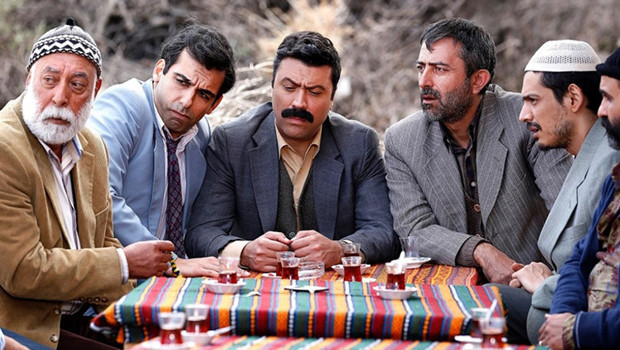 Eski Köye Yeni Adet filmi konusu nedir, nerede çekildi Eski Köye Yeni Adet oyuncuları ve karakterleri