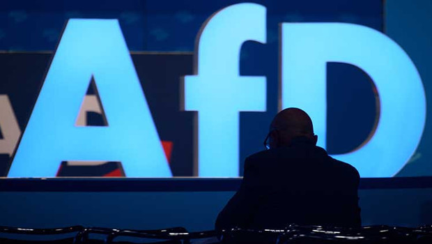 Aşağı Saksonya'da AfD'ye 'aşırı sağ' takibi