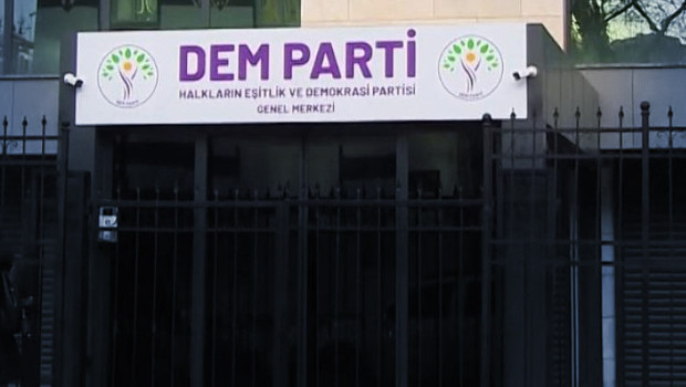 DEM Parti isim ve logo değiştiriyor | İşte öne çıkan yeni isim... Bu kararın arkasındaki sebep ne? CNN TÜRK'te önemli değerlendirme