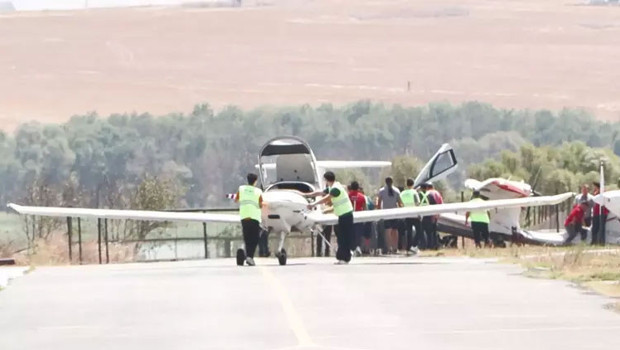 Uçak arızalandı! Pilot: Gerekirse Büyükçekmece Gölü’ne iniş yapacağım