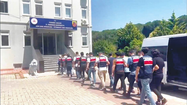 İBB’ye yeni dalga 14 gözaltı kararı