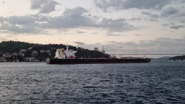 İstanbul Boğazı'nda gemi arızası!