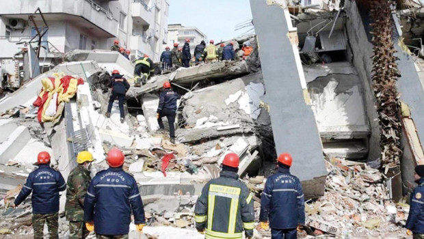 Ezgi Apartmanı’nın firari 2 sanığı yakalandı... 35 kişiye mezar olmuştu
