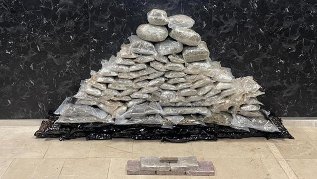 Avcılar'daki operasyonda 90 kilo uyuşturucu ele geçirildi! 1 kişi gözaltında
