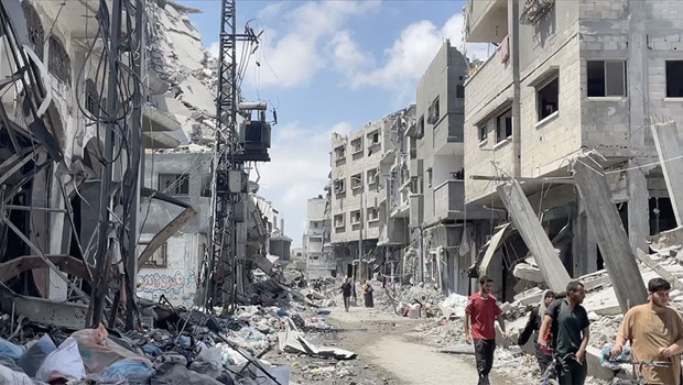 İsrail Gazze'de evleri patlayıcılarla havaya uçurdu: 'Gazze sakinlerinin sadece ölüm seçeneği kaldı'