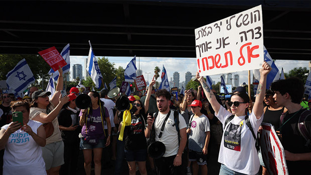 Tel Aviv'de hayat durma noktasında