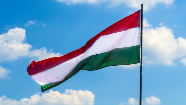 Macaristan, Ukrayna’yı elektriğini kesmekle tehdit etti