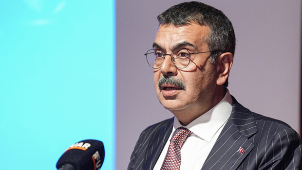 Bakan Tekin'den yabancı dil eğitiminde düzenleme açıklaması | 'Bu konuyla ilgili trajik bir örnekle karşılaştım'