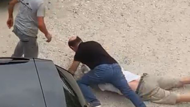 Otopark işletmecisi, müşterisini vurdu: Kavga anı kamerada