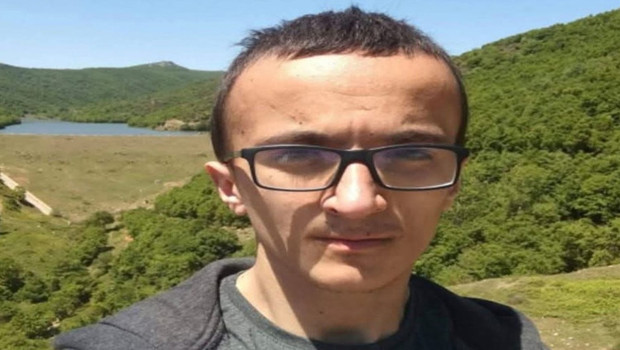 Bursa'da korkunç olay! Başı kanepe ile sandığı arasına sıkışmış halde ölü bulundu