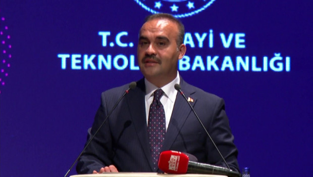 Bakan Kacır: Üretimi ve istihdamı Anadolu'nun dört bir köşesine yayıyoruz