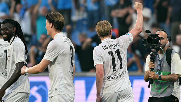 Kevin De Bruyne siftah yaptı, Napoli rahat kazandı!