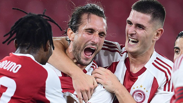 Yusuf Yazıcı attı, Olympiakos kazandı!