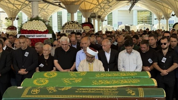 Kazada ölen iş insanı Fatih Yücelik toprağa verildi