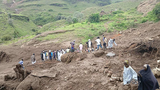 Sudan'da heyelan felaketi: Yüzlerce kişi hayatını kaybetti