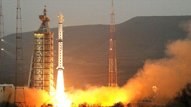 Çin test uydusunu fırlattı