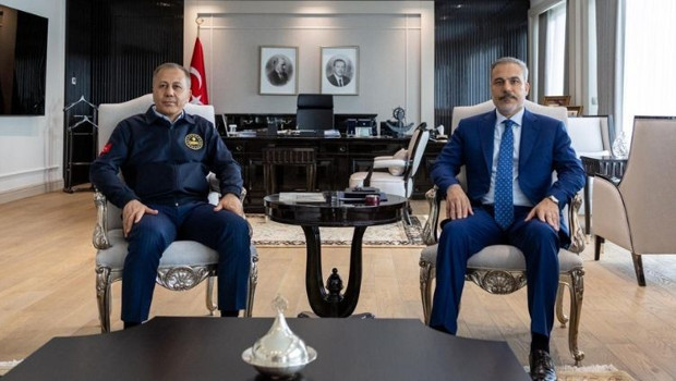 Dışişleri Bakanı Fidan ile İçişleri Bakanı Yerlikaya bir araya geldi