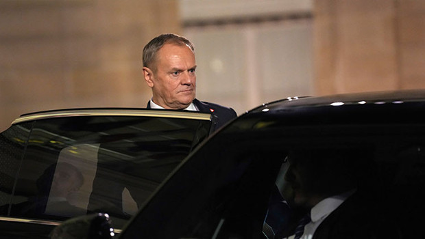 Polonya’da skandal hırsızlık: Tusk'ın konutunun önünde aracı çalındı
