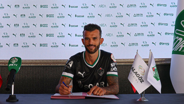Antalyaspor, Güray Vural'ın Iğdır FK'ye transferini duyurdu!