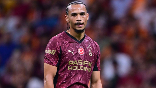 Süper Lig takımları, 213 transferin 149'unu yurt dışından getirdi
