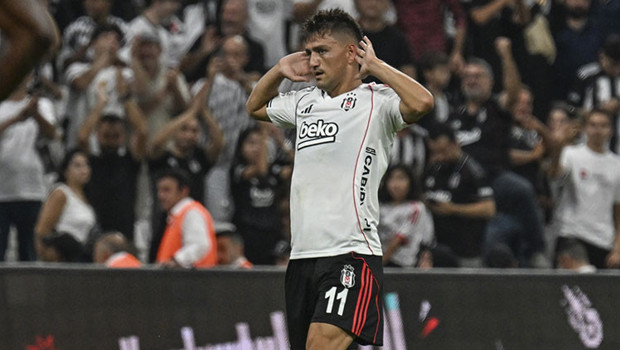 Cengiz Ünder'den Sergen Yalçın itirafı: 'Maçtan önce odasına söyledi!'