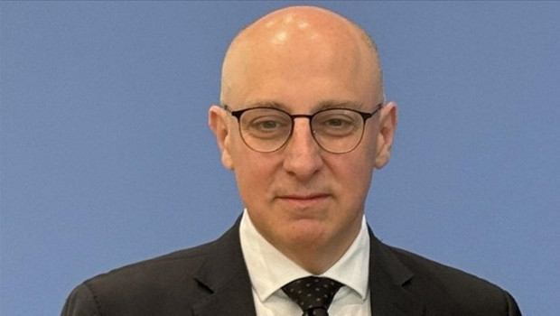 Almanya'da bir ilk! İç istihbarata Türk kökenli başkan getirildi