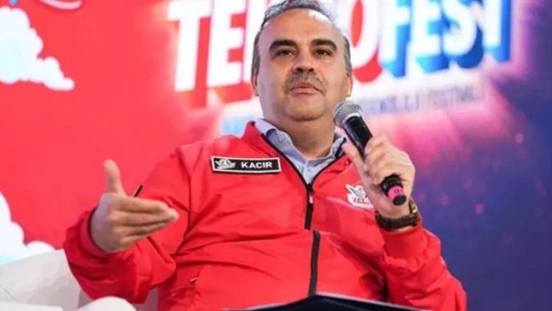 Bakan Kacır: Türkiye'yi bağımsızlaştıracak yerli ve milli her girişimin yanındayız