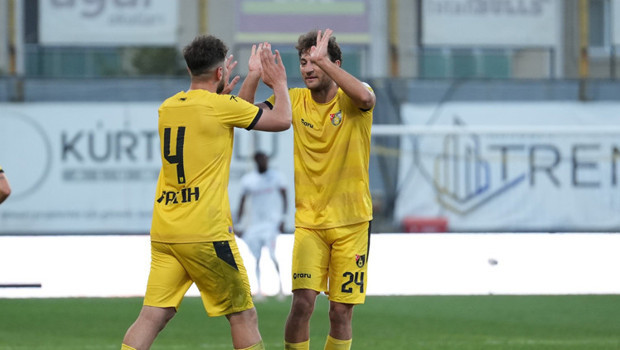 İstanbulspor, Çorum FK engelini 3 golle aştı!