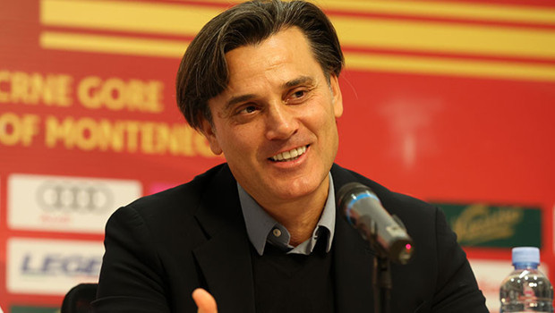 Montella'dan Hakan Çalhanoğlu ve Kenan Yıldız'a övgü: Sıra dışı bir oyuncu
