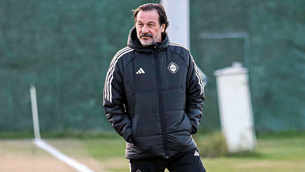 Altay'da favori Yusuf Şimşek