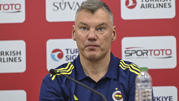 Fenerbahçeli Jasikevicius ve Melih Mahmutoğlu'dan Beşiktaş açıklaması: Rakibimizin gücünün farkındayız