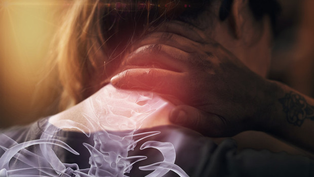 Esnerken boynu kırıldı, ölümün kıyısından döndü! ‘Yüzde 50 yaşama şansım vardı’