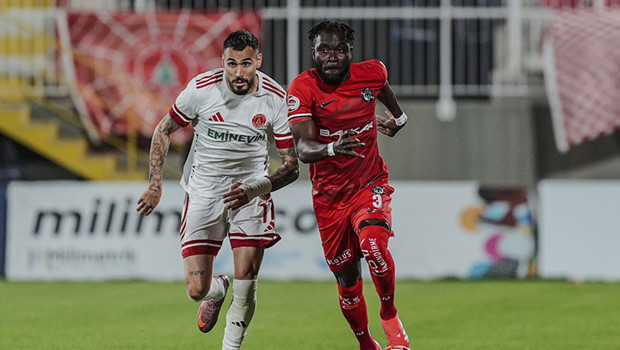Ümraniyespor ile Çorum FK, berabere kaldı!