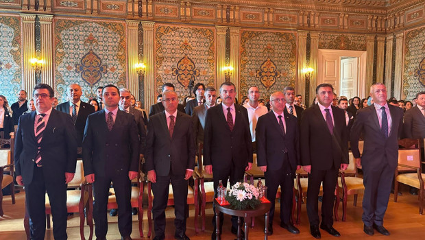 Eğitimciler asli işlerini unutmadan insana odaklanmalı