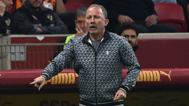 Sergen Yalçın'dan derbi yorumu: '2 puan kaybettik, çok üzüldük'