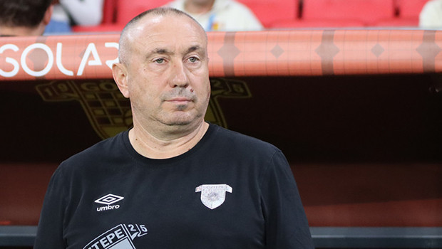 Göztepe'de Stoilov rüzgarı