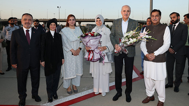 TBMM Başkanı Kurtulmuş, Pakistan'da