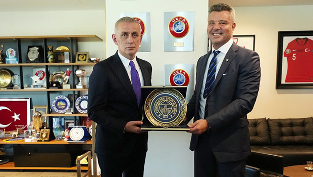 Fenerbahçe Başkanı Sadettin Saran, TFF Başkanı İbrahim Hacıosmanoğlu'nu ziyaret etti