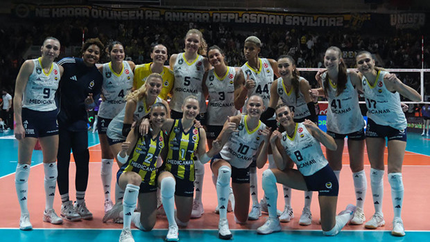 Fenerbahçe Medicana set vermeden galip!